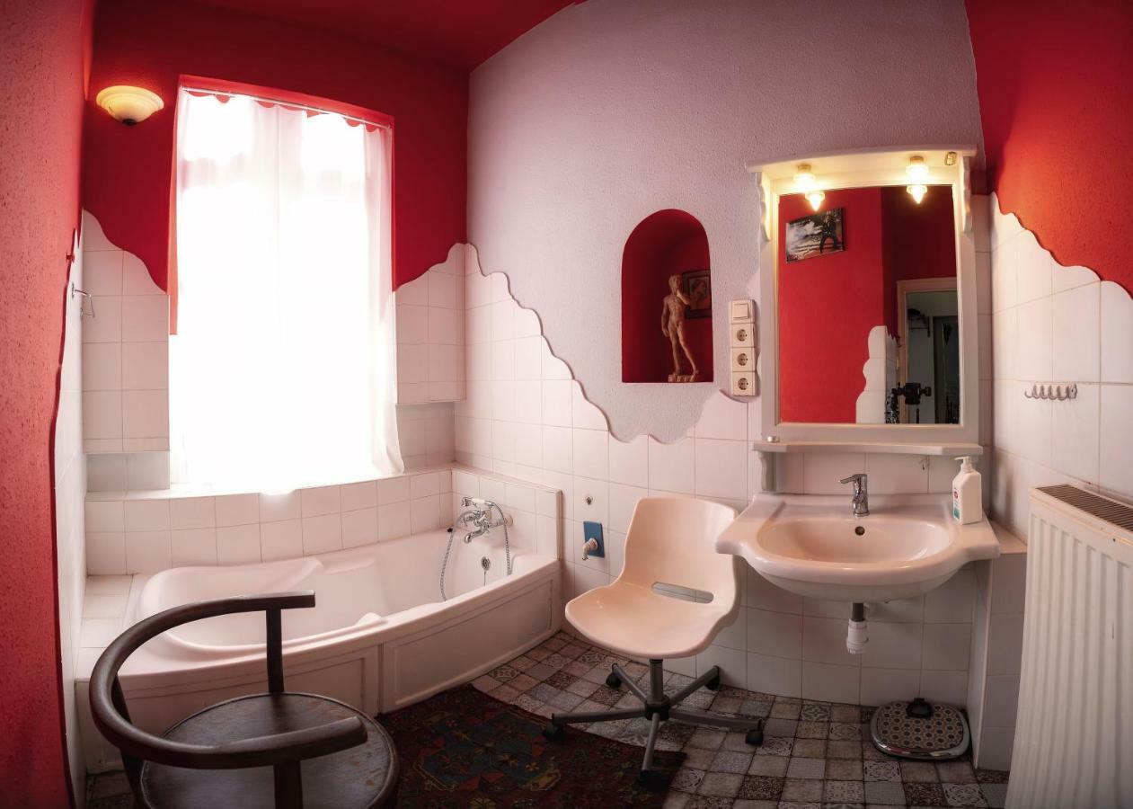 Santico Art Hotel And Hostel บูดาเปสต์ ภายนอก รูปภาพ