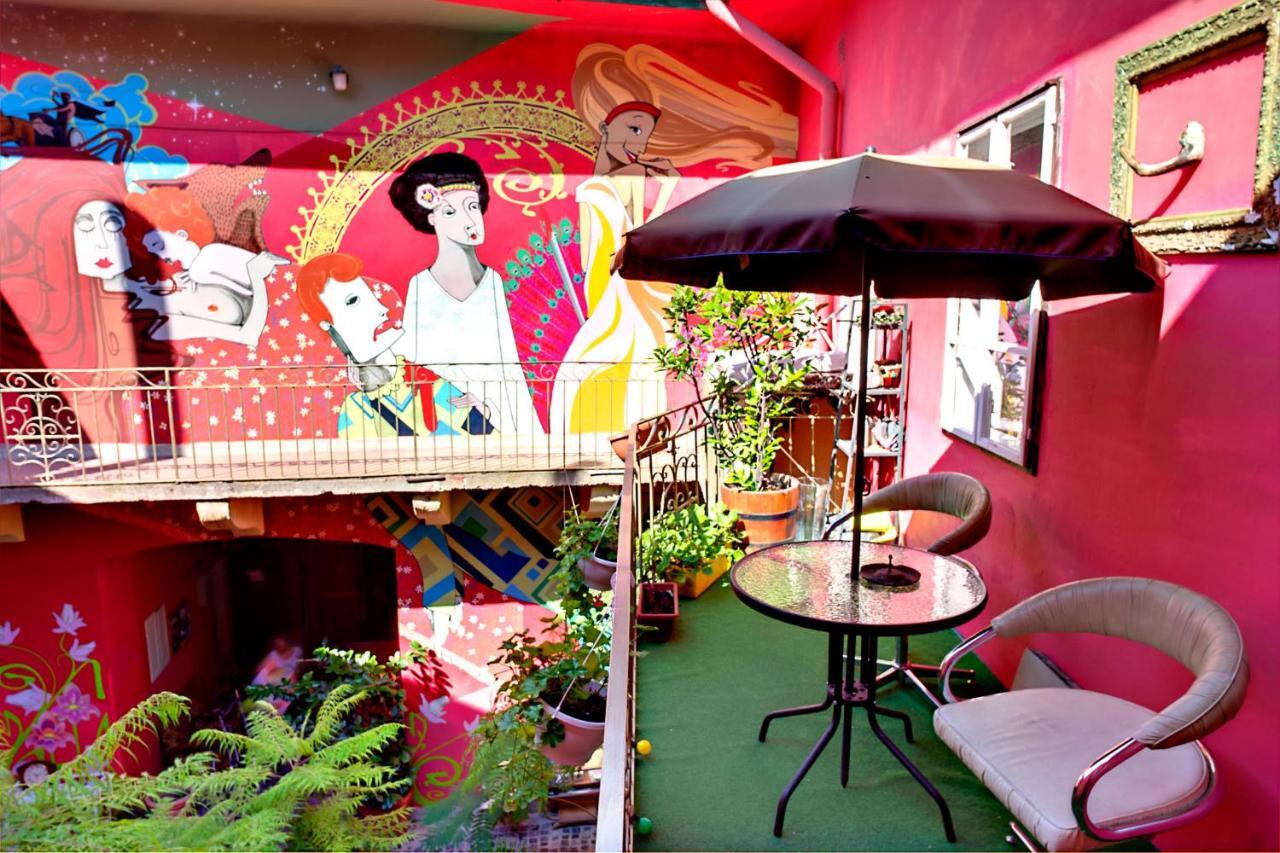 Santico Art Hotel And Hostel บูดาเปสต์ ภายนอก รูปภาพ
